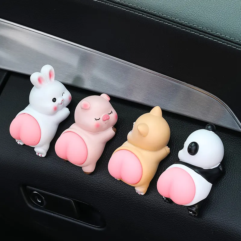 Accesoriu auto pentru mașini, figurină populară pe internet, desen animat drăguț și elastic, jucărie de relaxare pentru bord, decor animal pentru mașină.