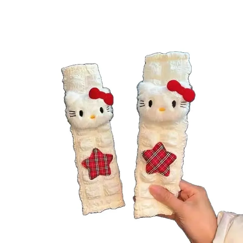 Luxury Hello Kitty Car Seat Belt Shoulder Pad Set for Two – The Perfect Combination of Comfort, Anti-Chafing, and Sweet Decoration